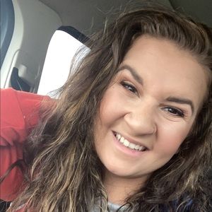 Meet your Posher, Krissy